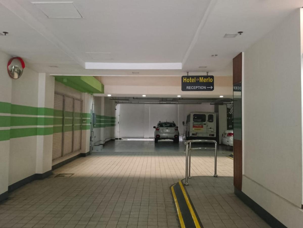 Hotel Merlo Makati City Bagian luar foto