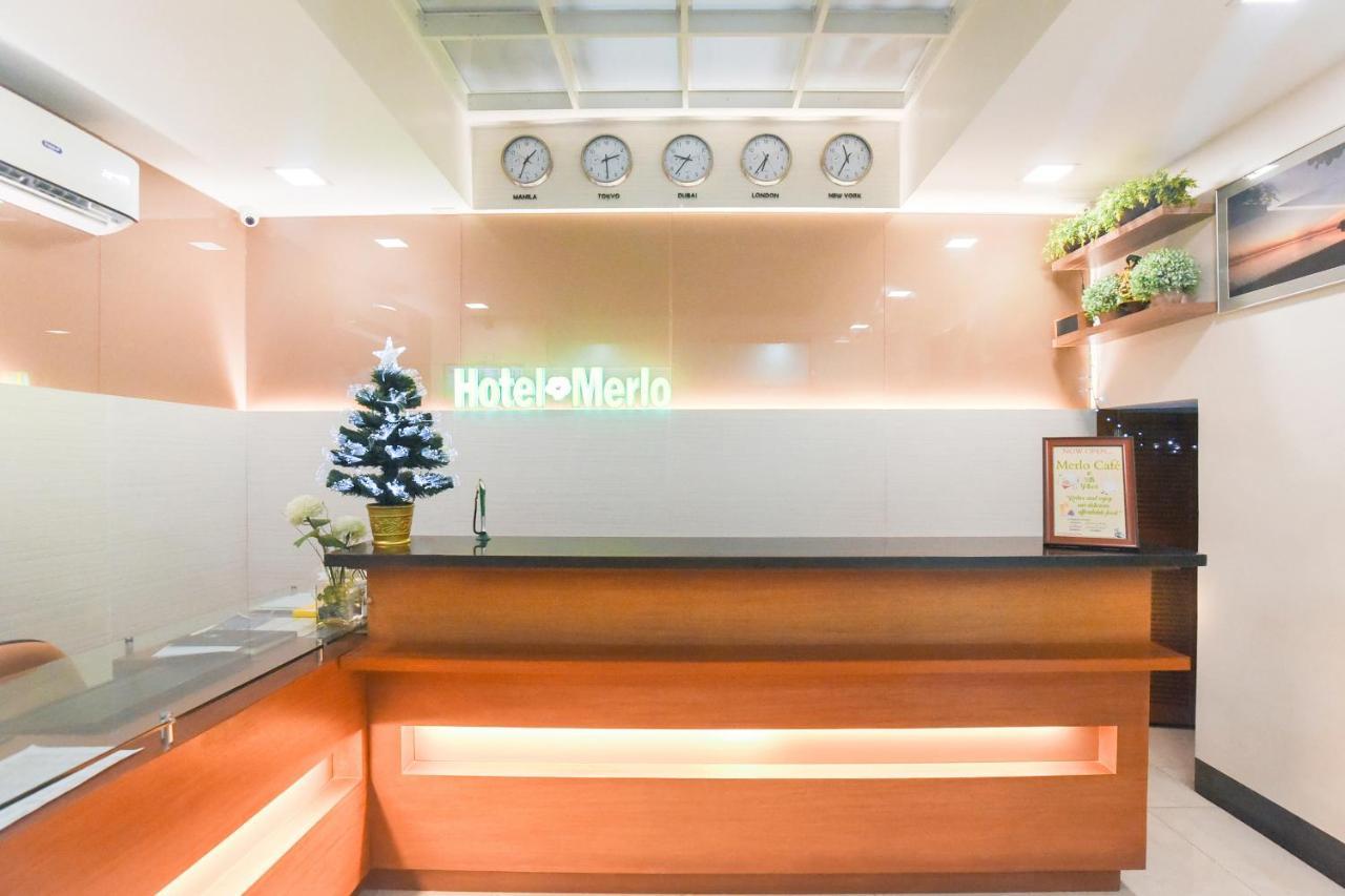 Hotel Merlo Makati City Bagian luar foto